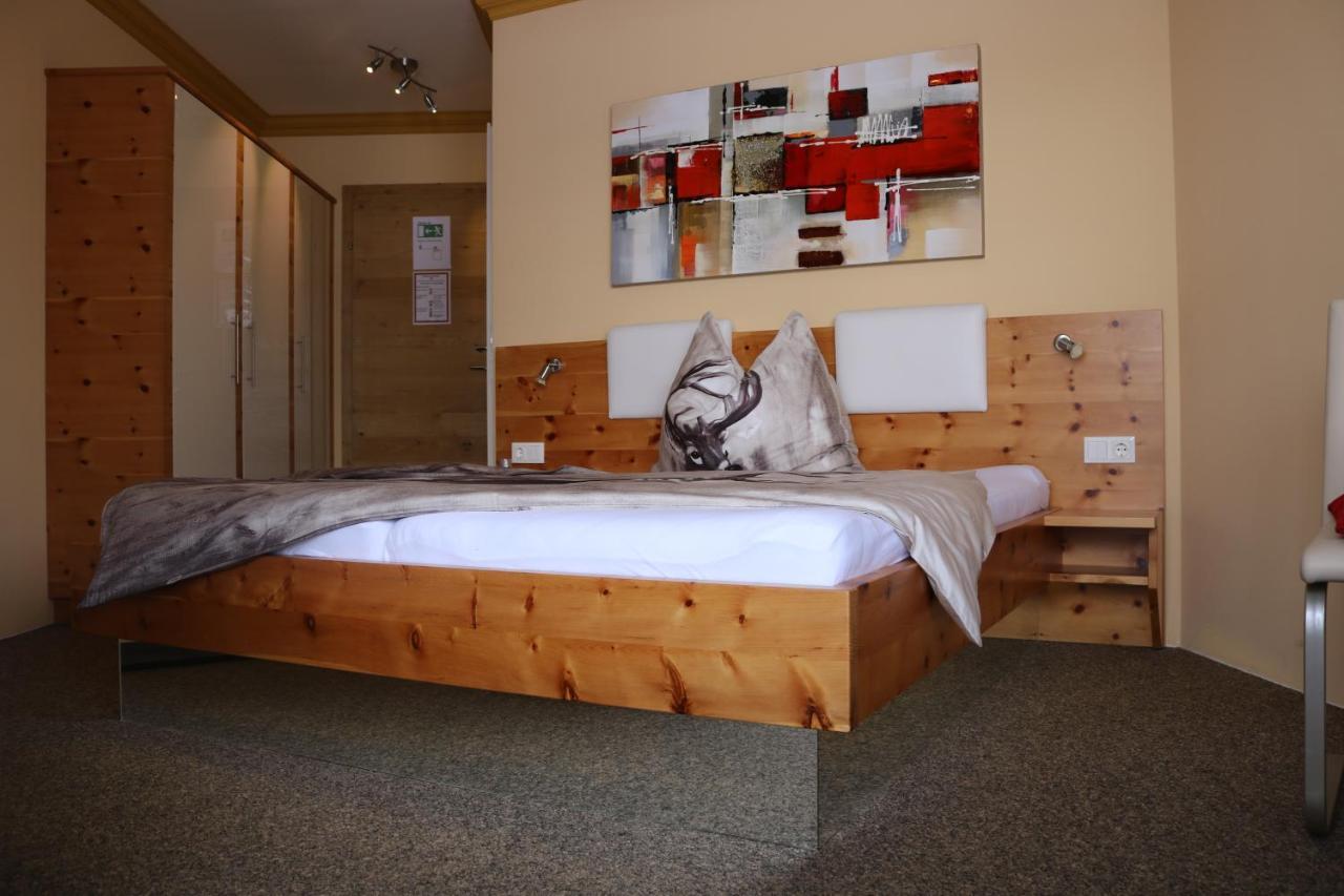 Zirben Diamant Rooms & Dogs Obdach Esterno foto
